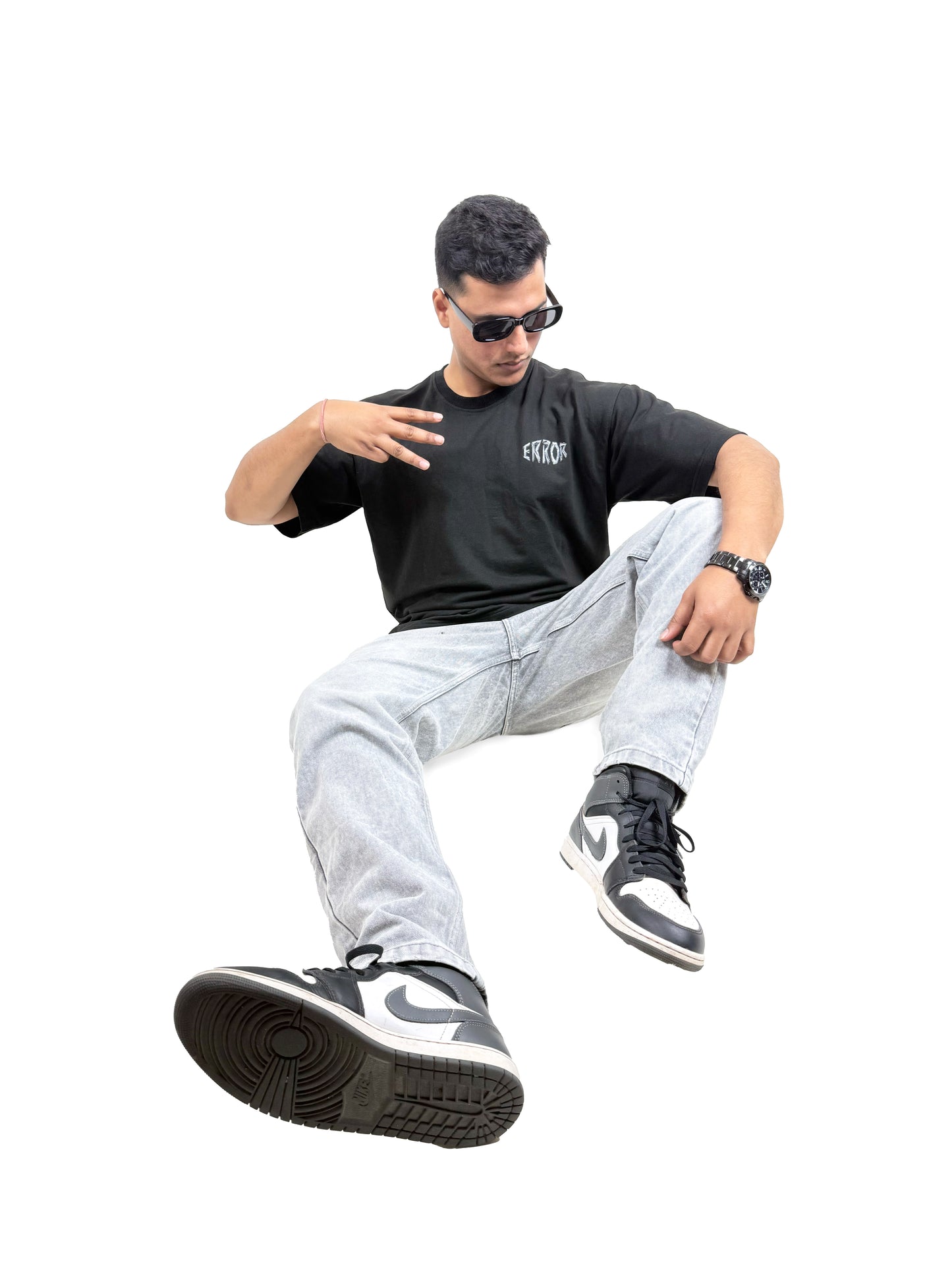 DISTORTION GARPHIC T-SHIRT