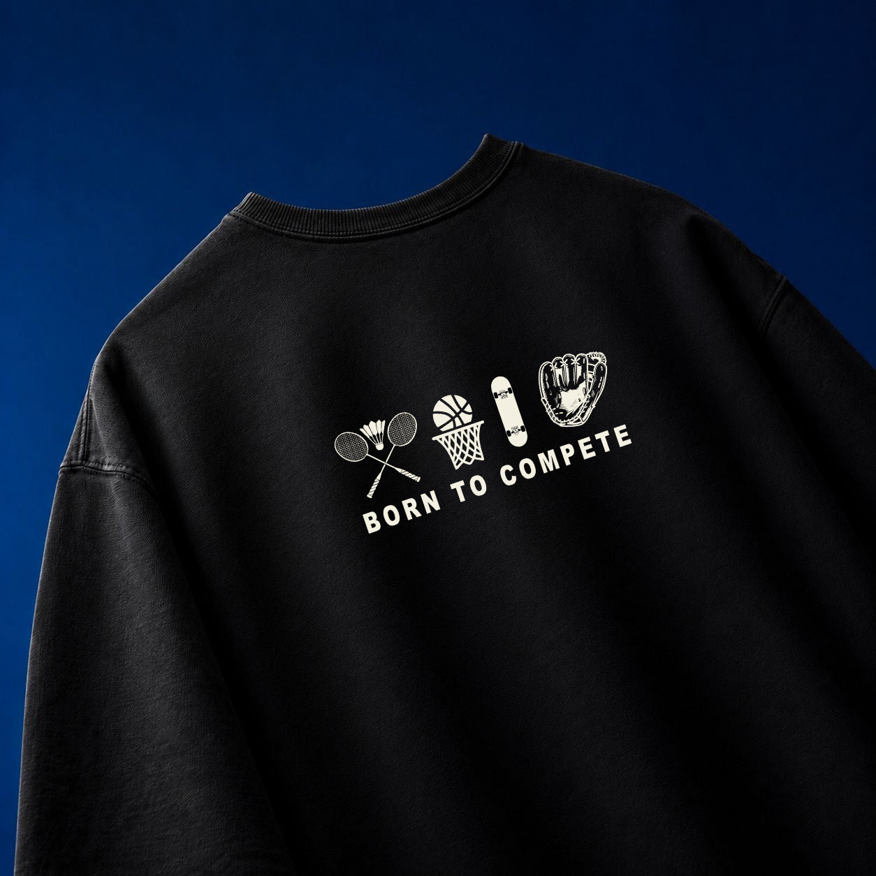 RELAXED FIT GRAPHIC T-SHIRT