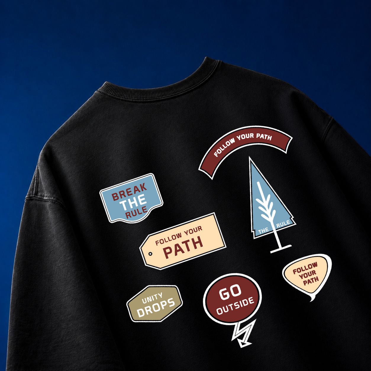 SUMMER PATCH GRAPHIC T-SHIRT