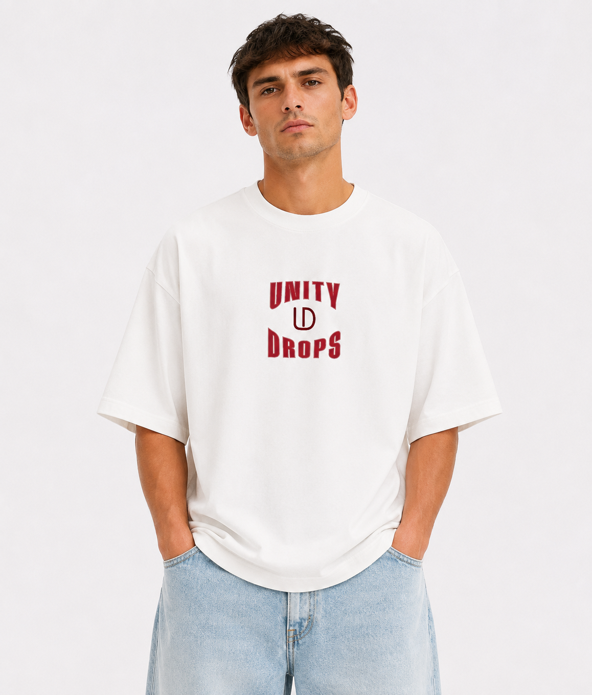 OVERSIZED GRAPHIC T-SHIRT