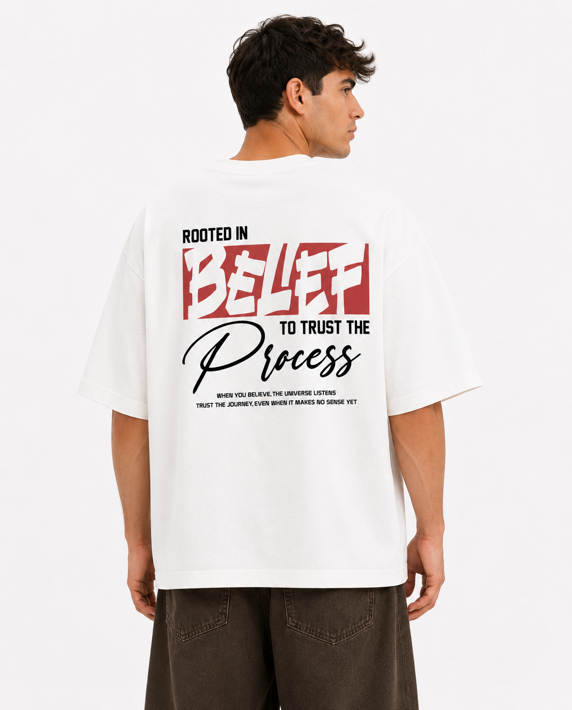 PRINTED GRAPHIC T-SHIRT