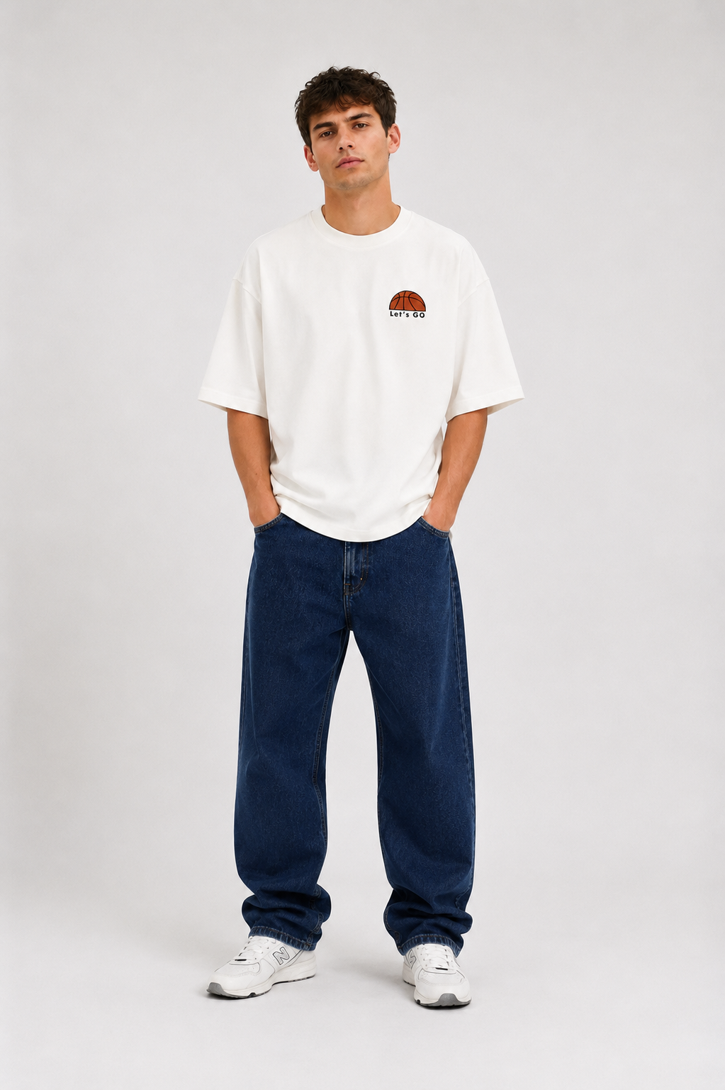 CLUBHOUSE GRAPHIC T-SHIRT