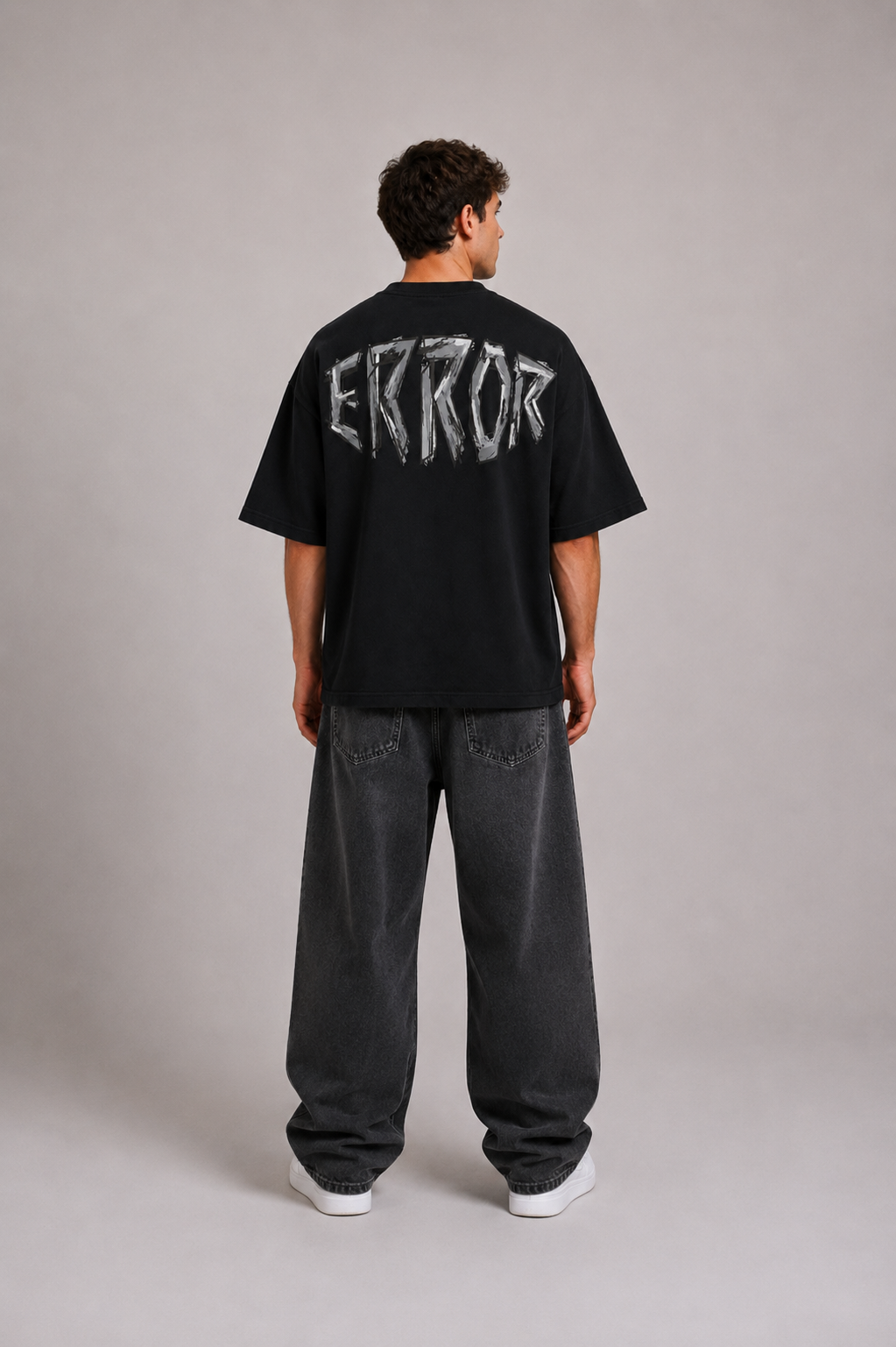 DISTORTION GARPHIC T-SHIRT