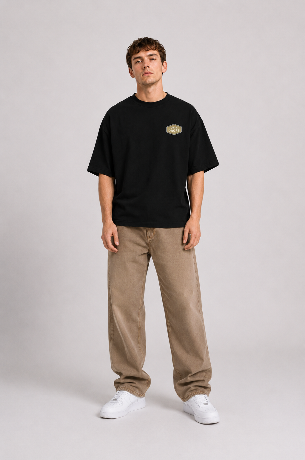 SUMMER PATCH GRAPHIC T-SHIRT