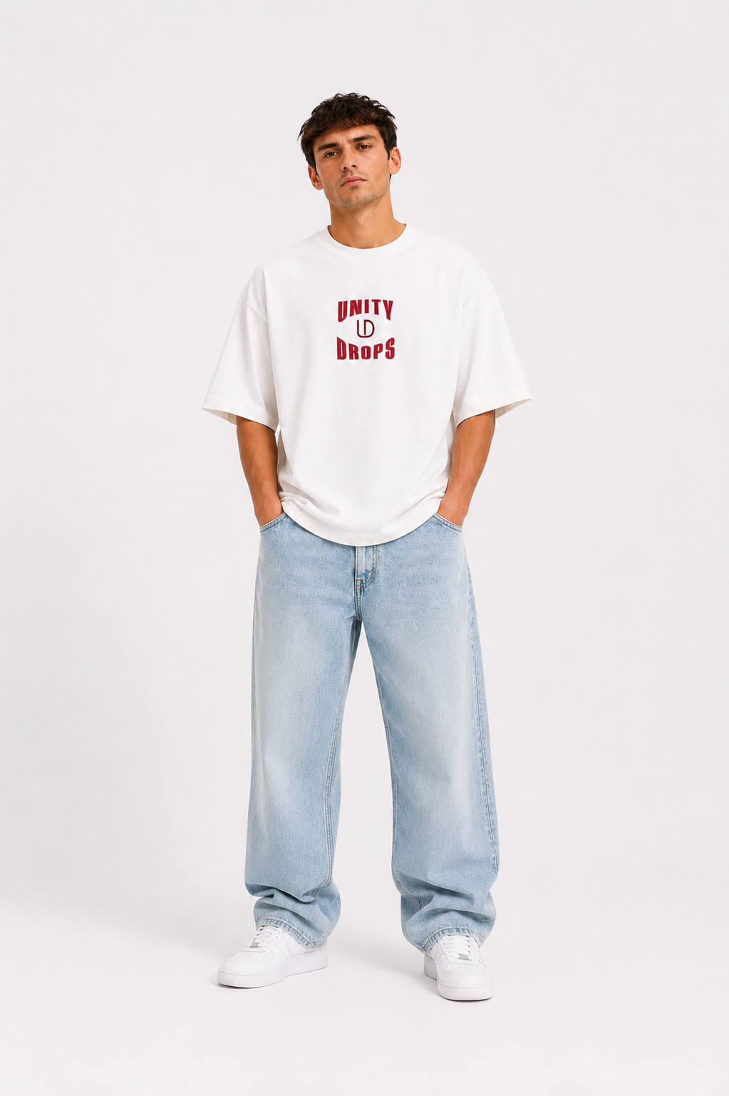 OVERSIZED GRAPHIC T-SHIRT