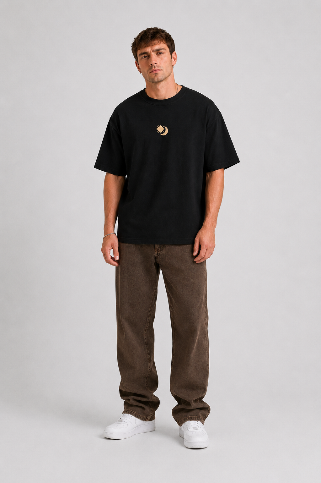 COSMIC DREAM GRAPHIC T-SHIRT