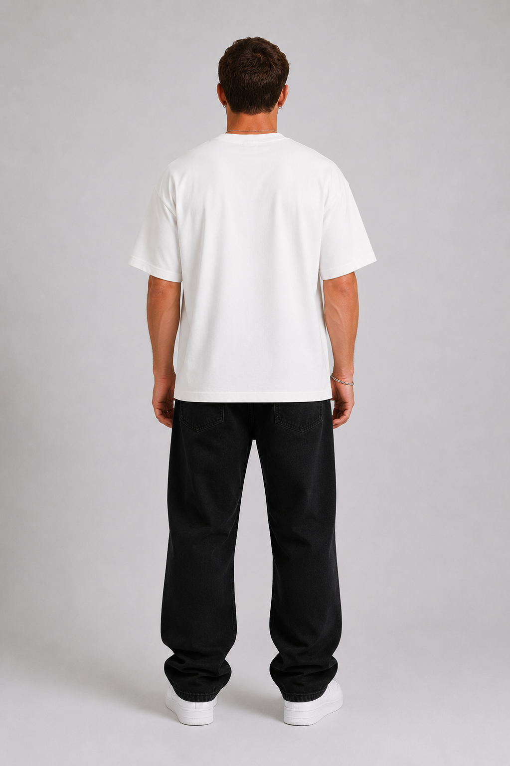 TROPICAL STAMP GRAPHIC TEE