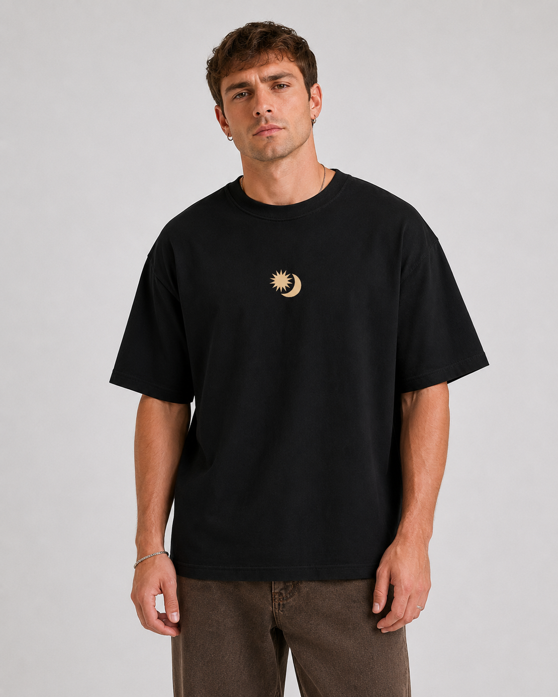 COSMIC DREAM GRAPHIC T-SHIRT