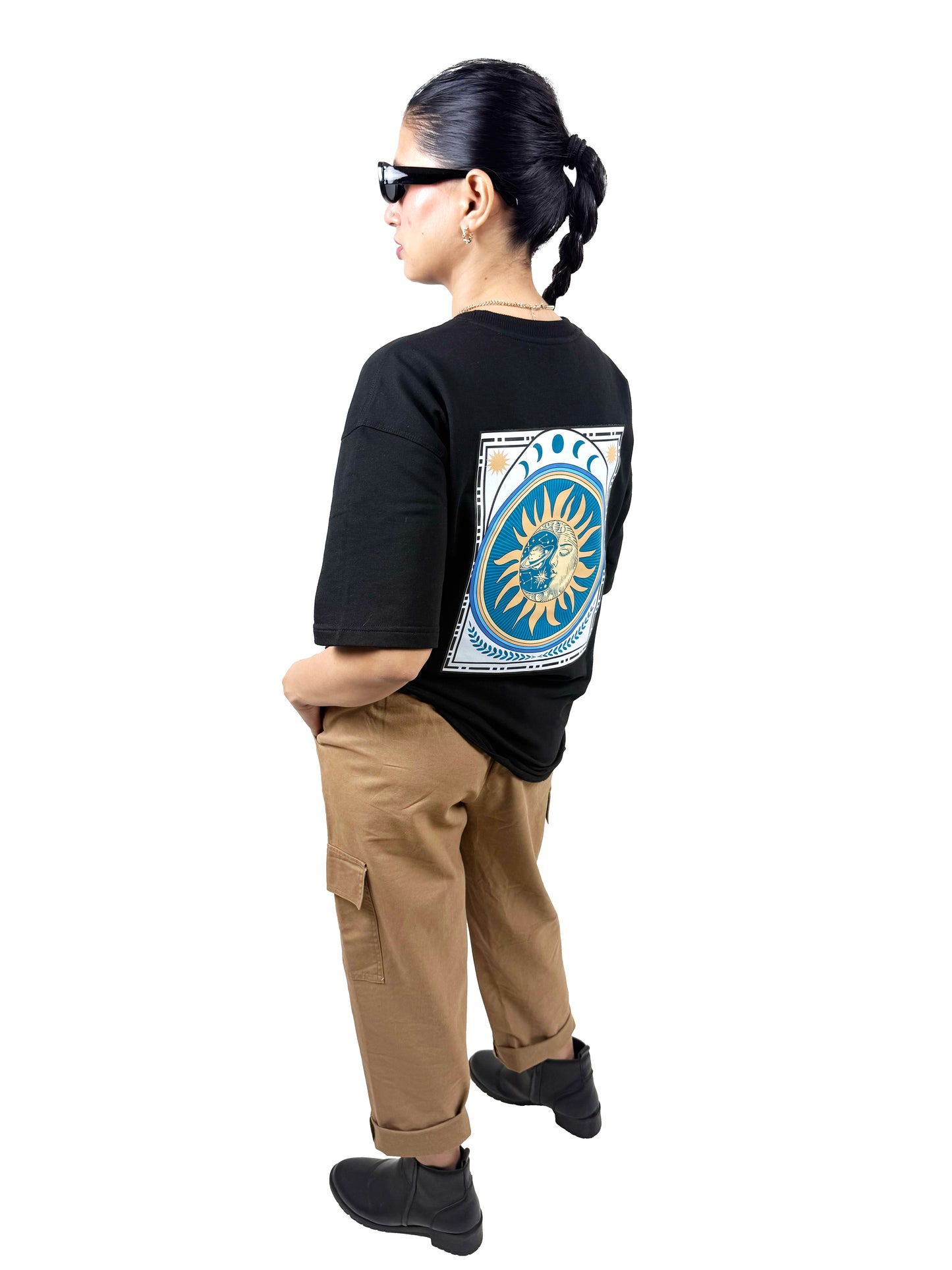 COSMIC DREAM GRAPHIC T-SHIRT