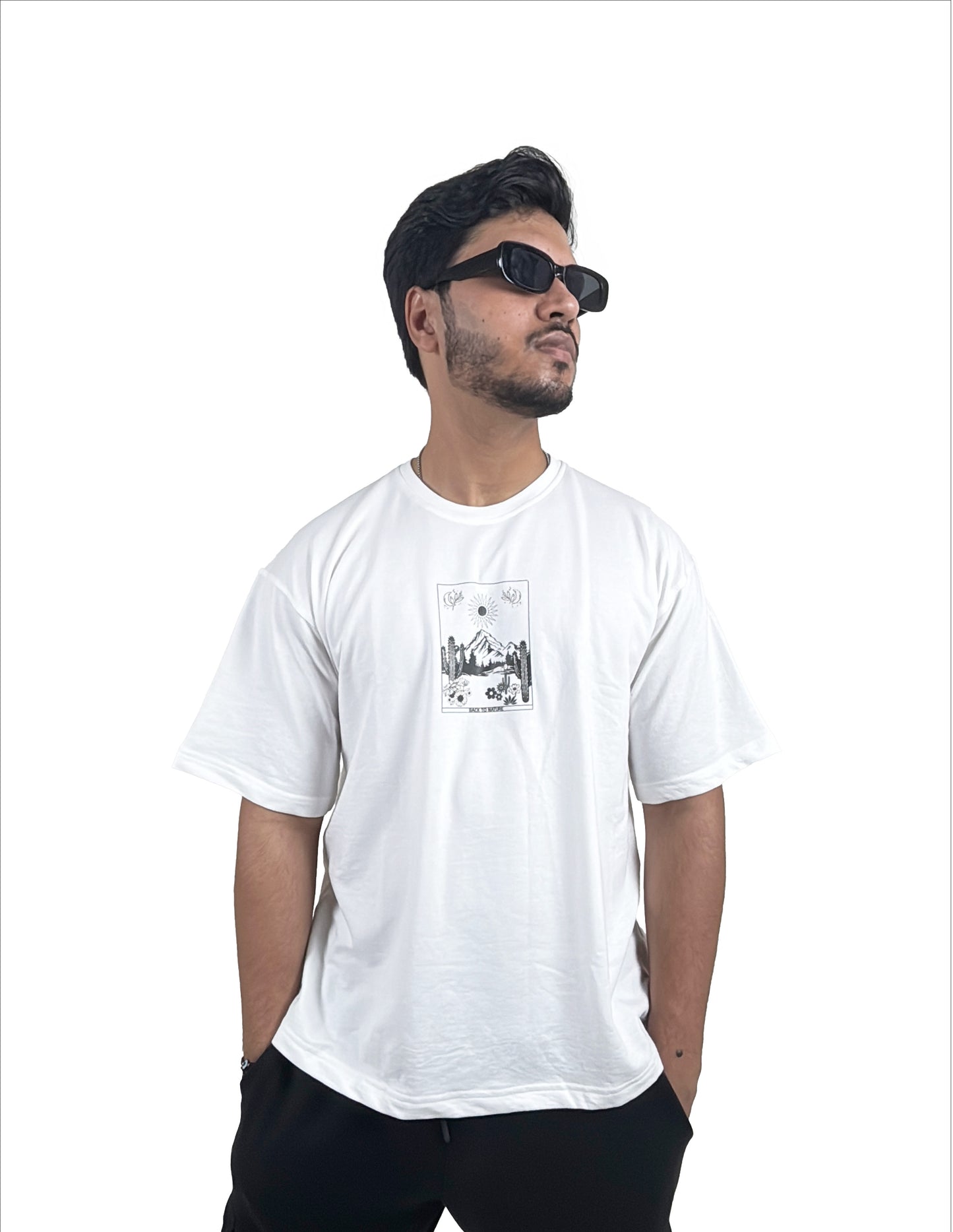 NATURE CONTRAST GRAPHIC T-SHIRT