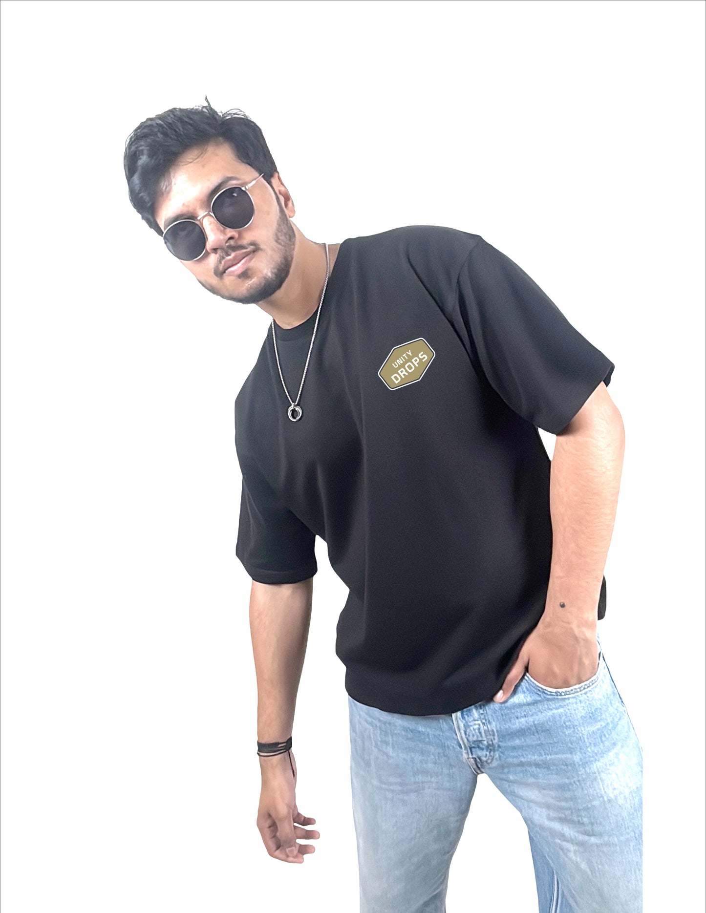 SUMMER PATCH GRAPHIC T-SHIRT