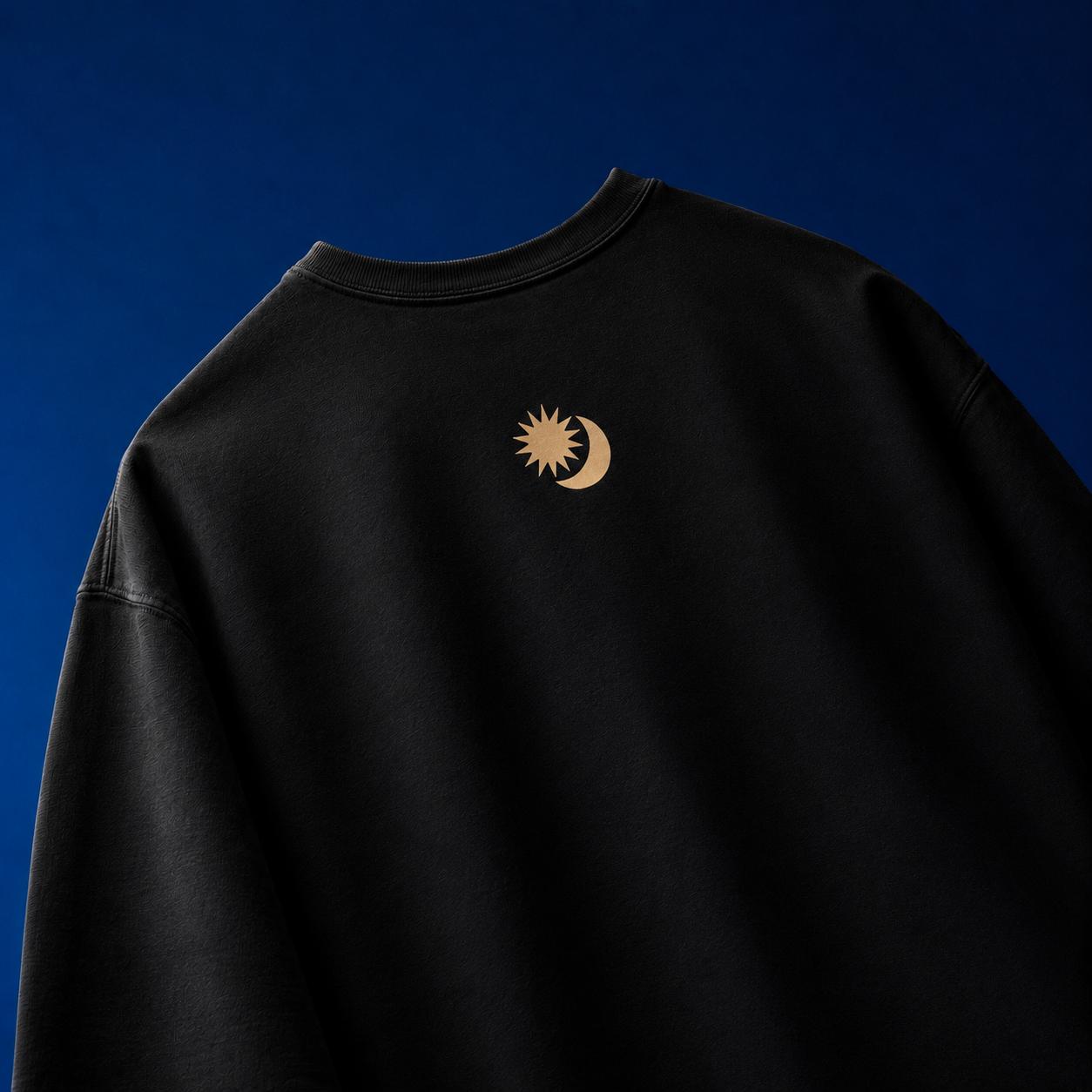 COSMIC DREAM GRAPHIC T-SHIRT