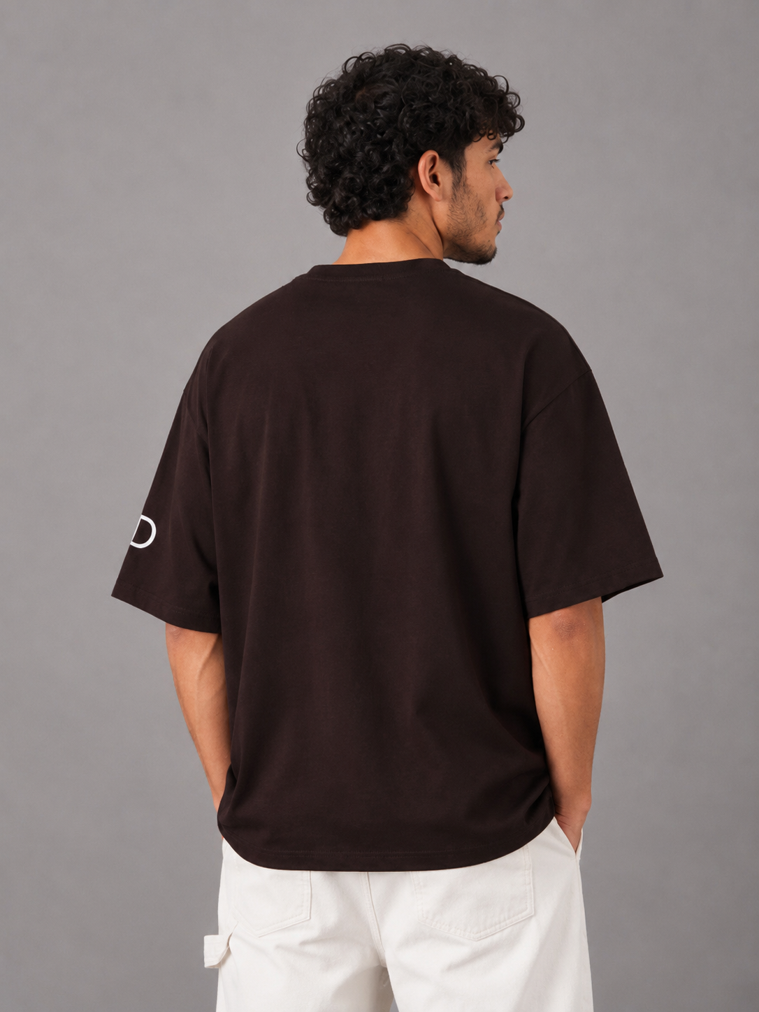 BRAVE SPIRIT GRAPHIC T-SHIRT