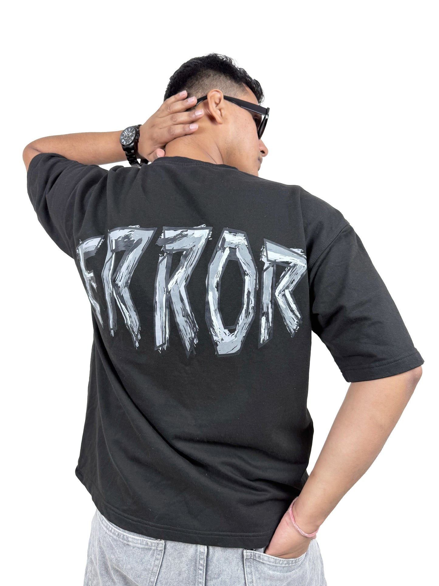 DISTORTION GARPHIC T-SHIRT