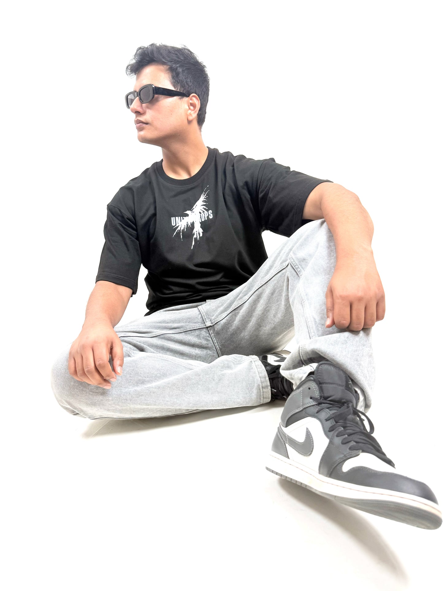 FLY HIGH GRAPHIC T-SHIRT